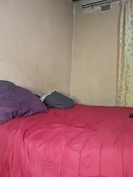 Snapshot of Goodgirlsue_77 chatting on September 23, 2025, 8:12 pm Goodgirlsue 77 online show from September 23, 2025, 8:12 pm