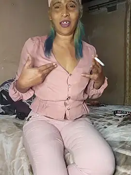 Snapshot of Goodgirlsue_77 chatting on October 6, 2025, 5:10 pm Goodgirlsue 77 online show from October 6, 2025, 5:10 pm