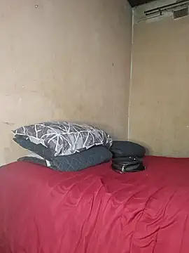 Snapshot of Goodgirlsue_77 chatting on October 20, 2025, 3:56 pm Goodgirlsue 77 online show from October 20, 2025, 3:56 pm