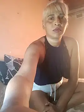 Snapshot of Goodgirlsue_77 chatting on October 25, 2025, 5:26 am Goodgirlsue 77 online show from October 25, 2025, 5:26 am