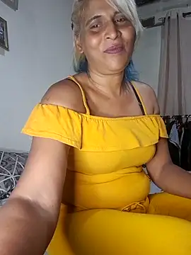 Snapshot of Goodgirlsue_77 chatting on March 4, 2026, 5:19 pm Goodgirlsue 77 online show from March 4, 2026, 5:19 pm
