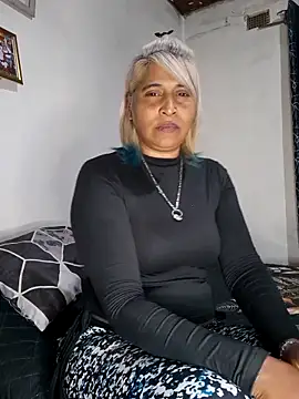 Snapshot of Goodgirlsue_77 chatting on June 9, 2026, 11:55 am Goodgirlsue 77 online show from June 9, 2026, 11:55 am