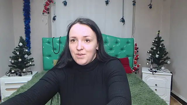 IsabelBlackberry online show from December 27, 2024, 9:17 am