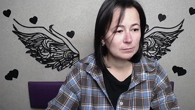 MarieSho online show from October 17, 2025, 6:05 am