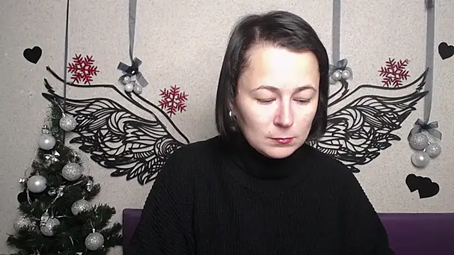 MarieSho online show from December 14, 2025, 7:03 am