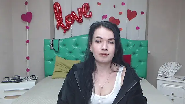 JasmineKouch online show from March 28, 2026, 6:51 pm