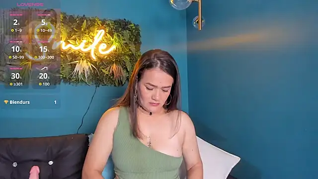 Snapshot of celestelewis chatting on November 30, 2025, 7:40 pm celestelewis online show from November 30, 2025, 7:40 pm