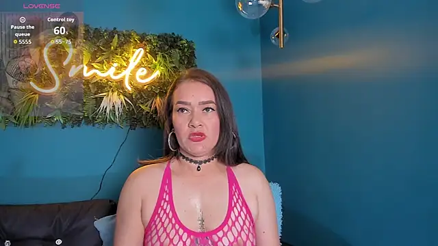 Snapshot of celestelewis chatting on December 1, 2025, 7:41 pm celestelewis online show from December 1, 2025, 7:41 pm