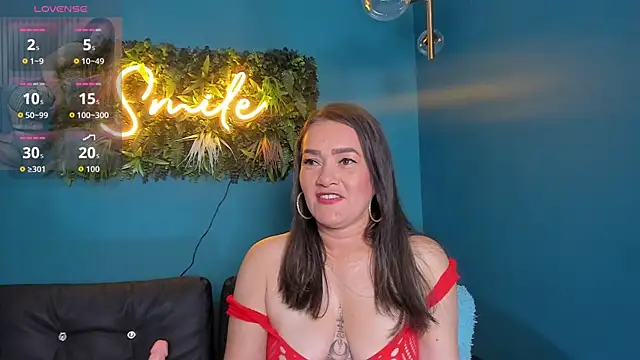 Snapshot of celestelewis chatting on December 2, 2025, 7:42 pm celestelewis online show from December 2, 2025, 7:42 pm