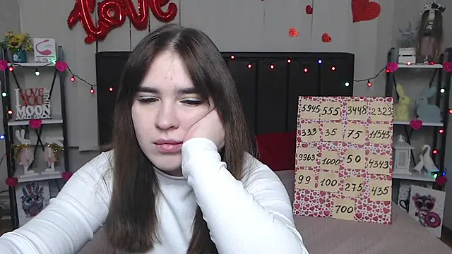 LauraHlot online show from March 18, 2025, 1:00 am