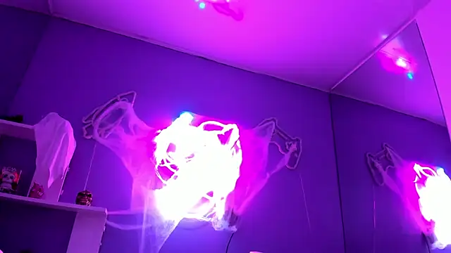 Snapshot of Camiila_Osorio chatting on October 23, 2025, 7:45 pm Camiila Osorio online show from October 23, 2025, 7:45 pm