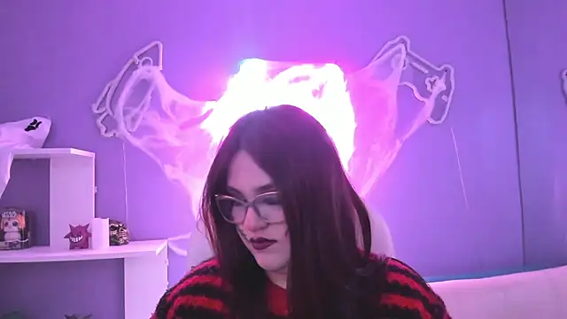 Snapshot of Camiila_Osorio chatting on November 1, 2025, 7:38 pm Camiila Osorio online show from November 1, 2025, 7:38 pm