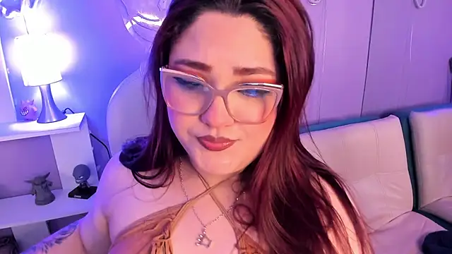 Snapshot of Camiila_Osorio chatting on November 27, 2025, 7:38 pm Camiila Osorio online show from November 27, 2025, 7:38 pm