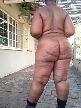 Snapshot of Thickchocolatex2 chatting on December 7, 2024, 2:24 pm Thickchocolatex2 online show from December 7, 2024, 2:24 pm