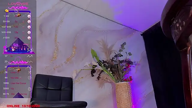 Karla-Ebony online show from October 10, 2025, 2:05 pm