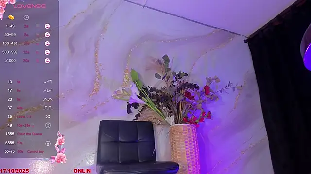 Karla-Ebony online show from October 17, 2025, 1:57 pm