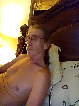 coolbrease10 online show from October 18, 2025, 5:43 am