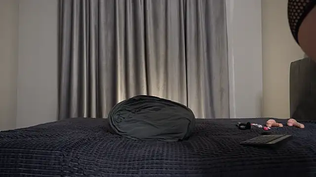 Nik Sharp online show from March 22, 2026, 4:10 pm