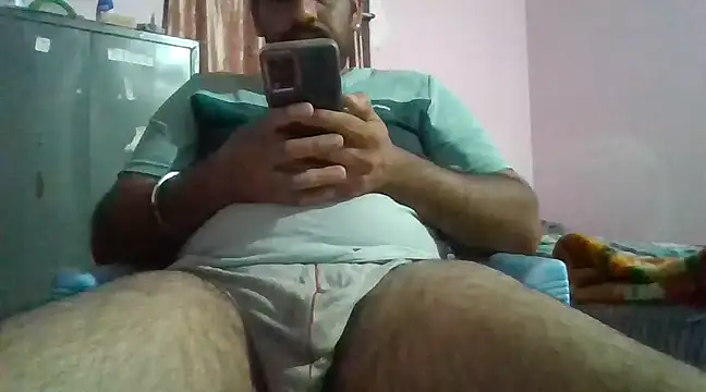 boyplay1000 online show from February 8, 2025, 5:08 pm