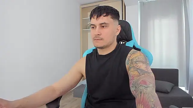 MatMalonne online show from February 21, 2025, 1:55 pm