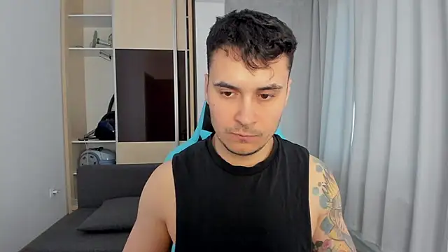 Snapshot of MatMalonne chatting on March 7, 2026, 2:14 pm MatMalonne online show from March 7, 2026, 2:14 pm