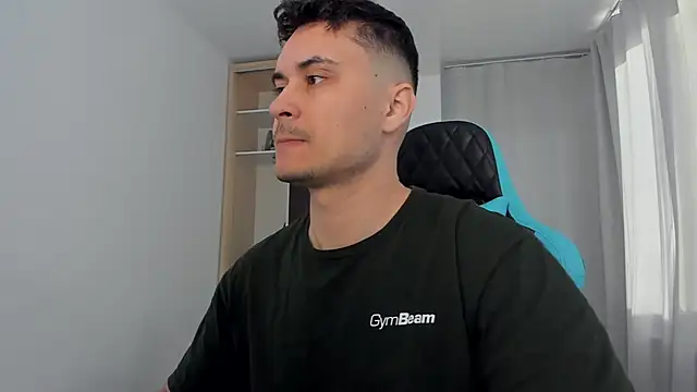 Snapshot of MatMalonne chatting on March 10, 2026, 5:34 am MatMalonne online show from March 10, 2026, 5:34 am