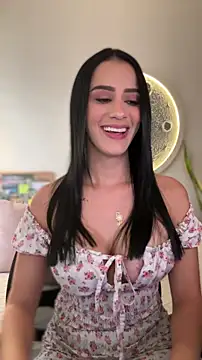 SarahhSmitth1 online show from April 27, 2026, 10:08 pm