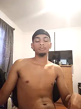 29YOURZ 28  online show from December 3, 2024, 11:33 am