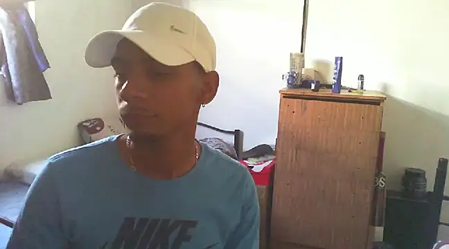 29YOURZ 28  online show from February 9, 2025, 7:49 am