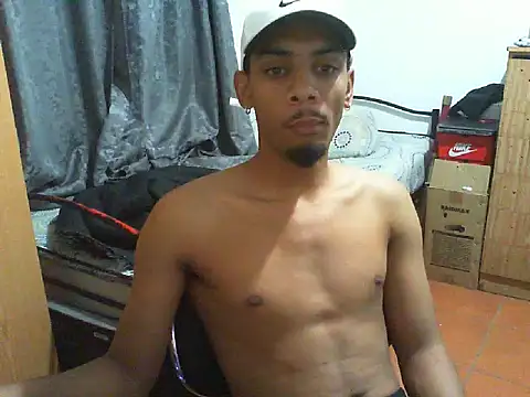 29YOURZ 28  online show from September 28, 2025, 7:19 pm