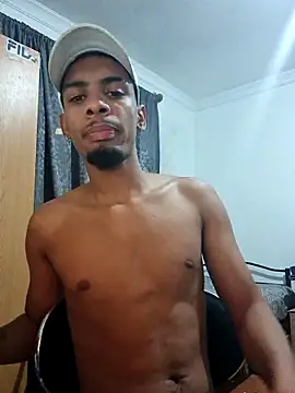 29YOURZ 28  online show from December 2, 2025, 10:16 pm