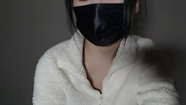 Snapshot of Hika-Channel chatting on January 13, 2026, 8:36 pm Hika-Channel online show from January 13, 2026, 8:36 pm