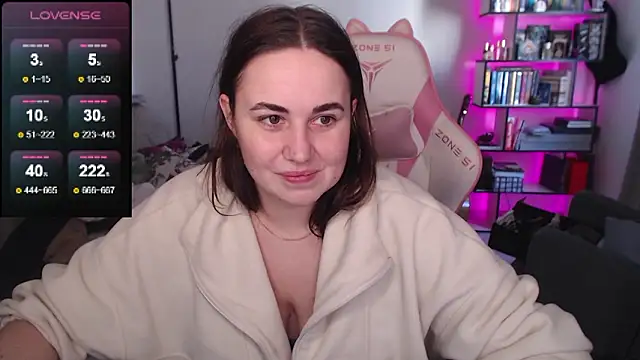 Snapshot of SexyWitch_666 chatting on March 27, 2026, 7:03 am SexyWitch 666 online show from March 27, 2026, 7:03 am