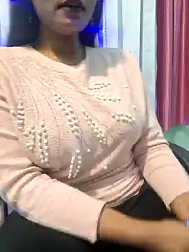 Snapshot of N-Natasha chatting on January 6, 2025, 6:36 am N-Natasha online show from January 6, 2025, 6:36 am