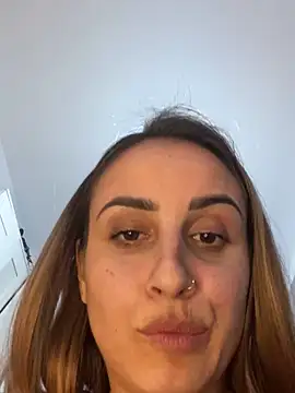 Snapshot of Daisyforyou chatting on December 26, 2024, 4:36 pm Daisyforyou online show from December 26, 2024, 4:36 pm