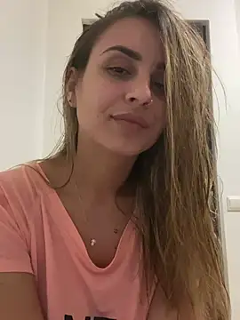 Snapshot of Daisyforyou chatting on January 10, 2025, 9:53 pm Daisyforyou online show from January 10, 2025, 9:53 pm