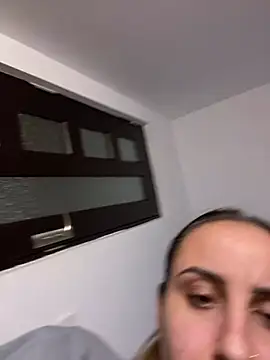 Snapshot of Daisyforyou chatting on January 13, 2025, 9:52 pm Daisyforyou online show from January 13, 2025, 9:52 pm