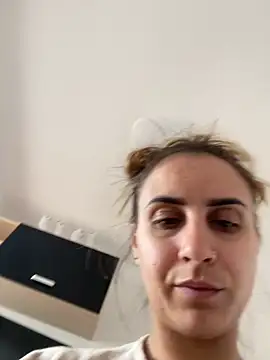 Snapshot of Daisyforyou chatting on January 15, 2025, 8:09 am Daisyforyou online show from January 15, 2025, 8:09 am