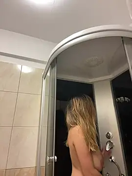 Snapshot of Daisyforyou chatting on January 27, 2025, 8:07 am Daisyforyou online show from January 27, 2025, 8:07 am