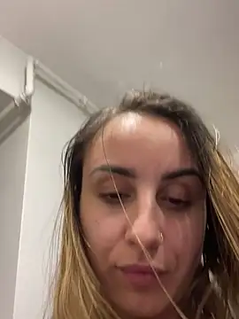 Snapshot of Daisyforyou chatting on February 25, 2025, 1:30 am Daisyforyou online show from February 25, 2025, 1:30 am