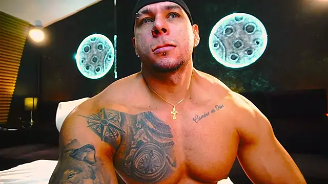 Snapshot of MassimoWalton2 chatting on September 23, 2025, 1:03 pm MassimoWalton2 online show from September 23, 2025, 1:03 pm