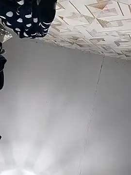 Snapshot of SweetLeila40 chatting on February 5, 2026, 4:55 pm SweetLeila40 online show from February 5, 2026, 4:55 pm