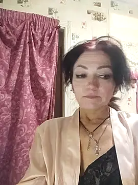 Snapshot of SweetLeila40 chatting on February 24, 2026, 11:25 pm SweetLeila40 online show from February 24, 2026, 11:25 pm