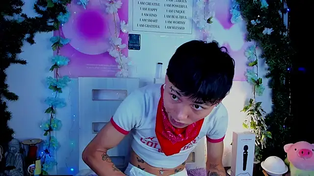 Snapshot of juniior_2311_ chatting on January 24, 2025, 10:08 pm juniior 2311  online show from January 24, 2025, 10:08 pm