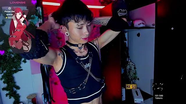 Snapshot of juniior_2311_ chatting on March 5, 2025, 12:27 am juniior 2311  online show from March 5, 2025, 12:27 am