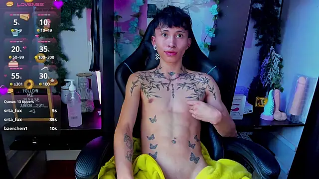 Snapshot of juniior_2311_ chatting on March 20, 2025, 6:09 pm juniior 2311  online show from March 20, 2025, 6:09 pm