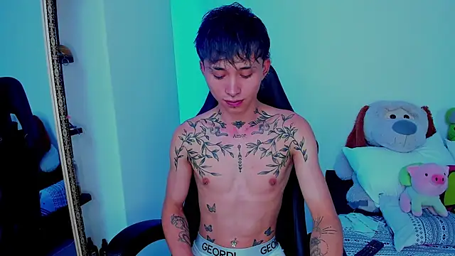 Snapshot of juniior_2311_ chatting on November 13, 2025, 7:02 pm juniior 2311 online show from November 13, 2025, 7:02 pm