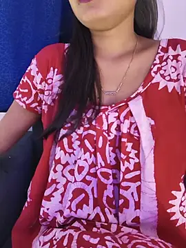 yhona darling online show from June 19, 2026, 4:28 am