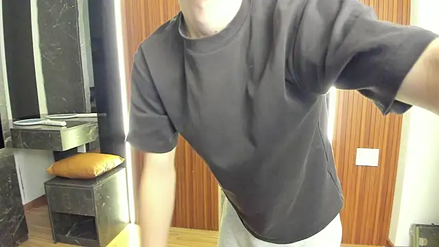 calvin love you online show from April 29, 2026, 5:30 pm