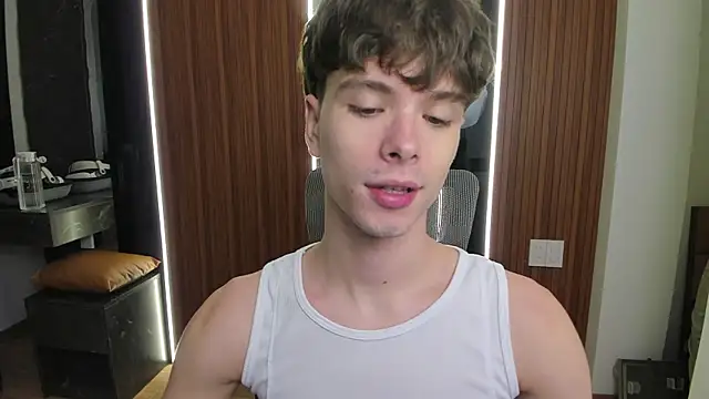 calvin love you online show from May 10, 2026, 5:07 pm
